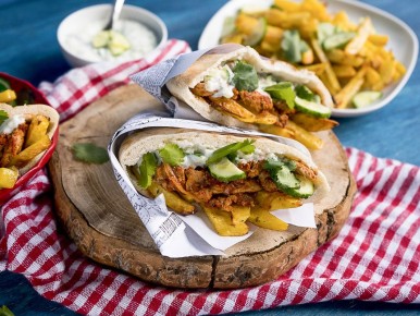 Греческий гирос со свининой и йогуртовой заправкой — спокойный практичный рецепт