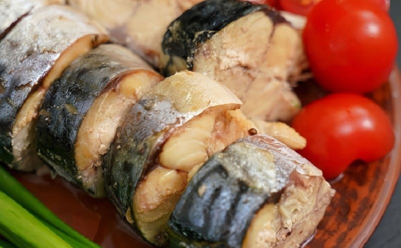 Нежная скумбрия по домашнему рецепту: удивите всех вкусом без консервантов