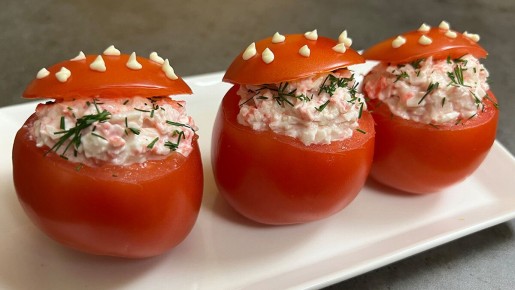 С легкостью к новогоднему столу: закуска из помидоров всего за 5 минут
