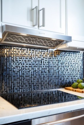 Роль фильтров в кухонной вытяжке: жироулавливающие и угольные