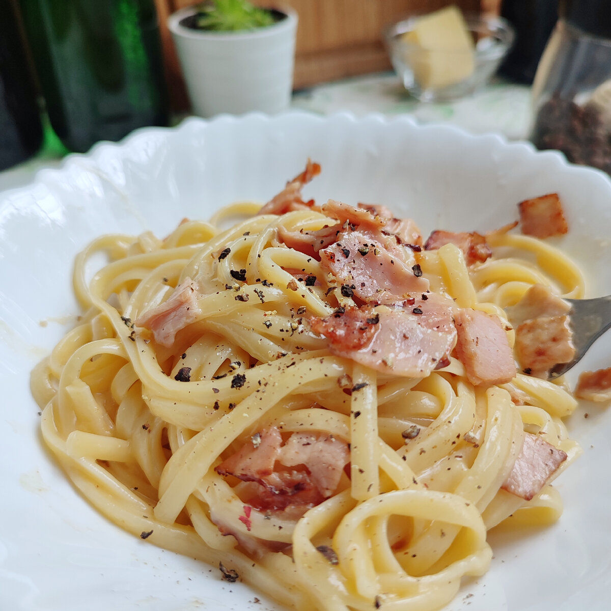 Паста карбонара: секреты вкусного и быстрого ужина