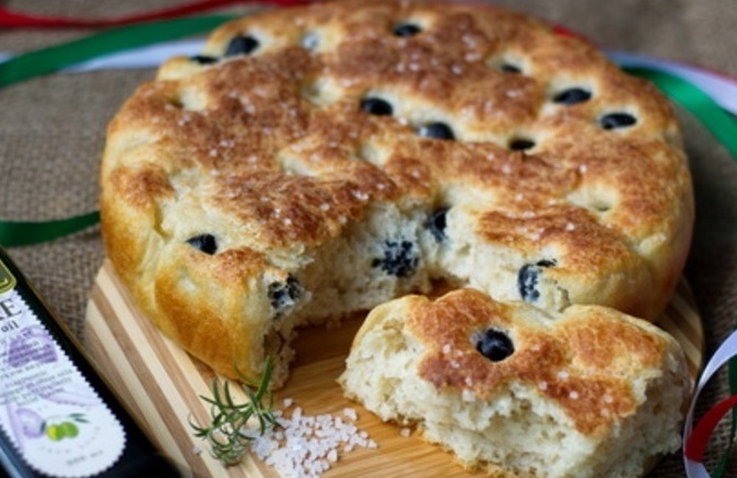 Пробуждение вкусов: как приготовить фокаччу по-апулийски