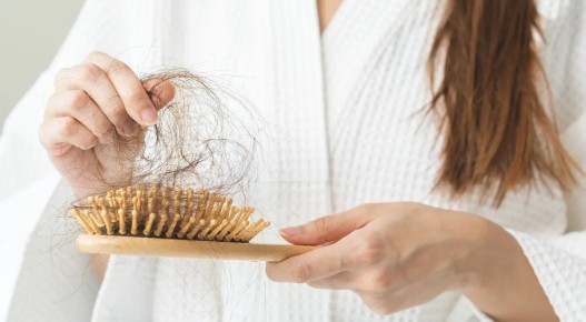 Как питание влияет на здоровье волос: спасительные продукты от облысения