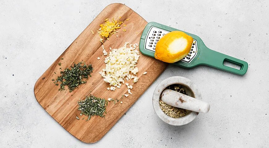 Вкусный рулет из свиной грудинки: шаг за шагом к идеальному блюду