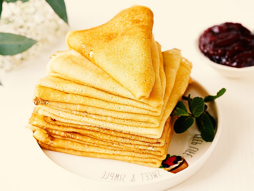 Как приготовить идеальные блинчики на Масленицу: шаг за шагом