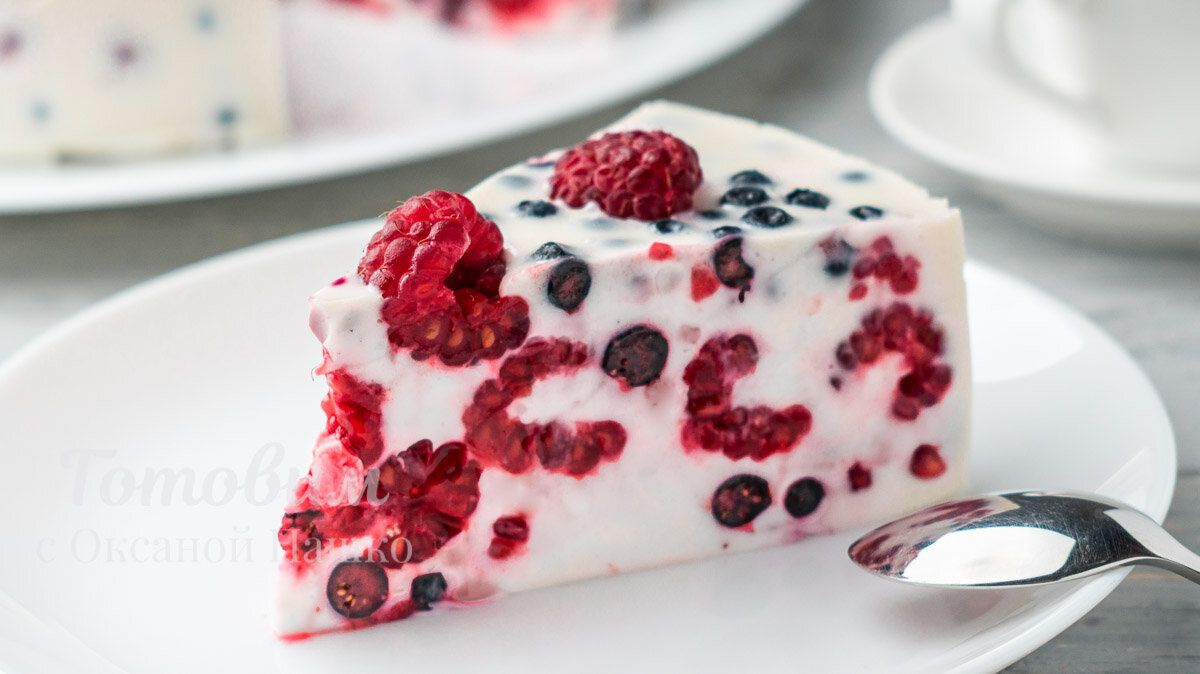 Ягодный торт без выпечки: легкий и быстрый десерт на лето