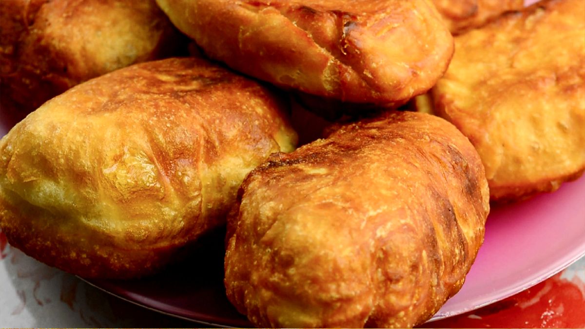 Нежные пирожки с картошкой: простой и проверенный рецепт