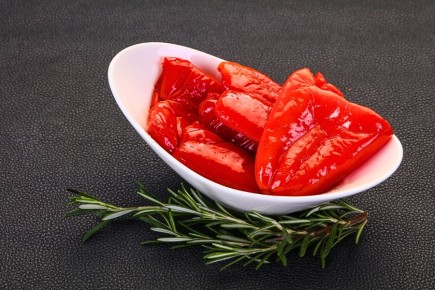 Секреты зимней закуски: болгарские перцы с медом от мамы