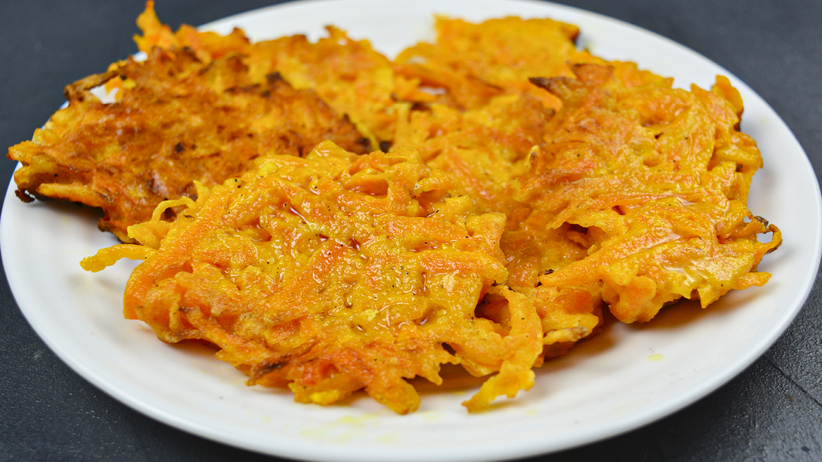 Нежные тыквенные оладьи: быстро, вкусно и просто