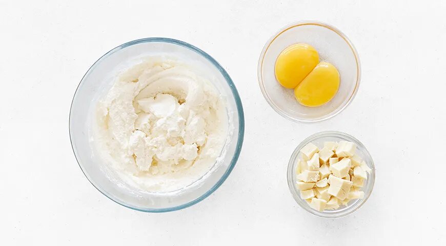 Как приготовить кулич Красный бархат: пошаговый рецепт на 1324 ккал