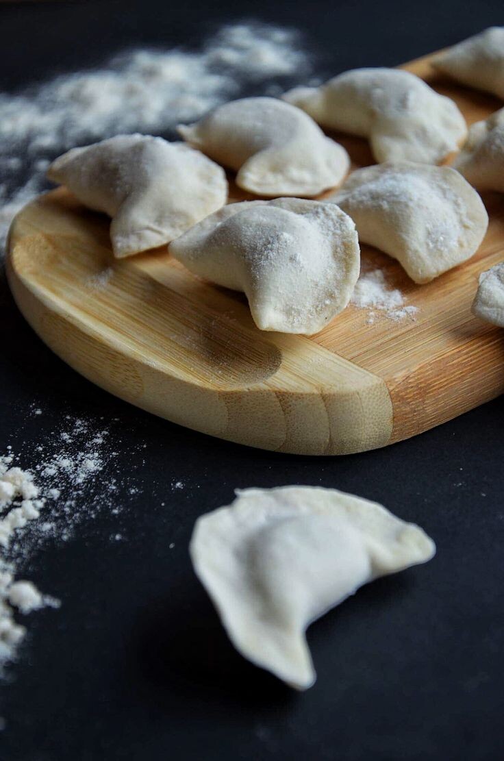 Заглянем в будущее: как гадание на варениках поможет встретить Новый год