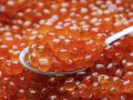 Почему нужно трясти баночку с красной икрой: советы эксперта
