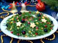 Праздничный салат "Рождественский венок": яркое украшение новогоднего стола