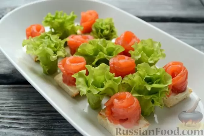 Нарядные закуски для корпоративного застолья